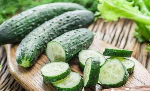 梦到在在瓜地里吃黄瓜,黄瓜滋味里的奇幻之旅