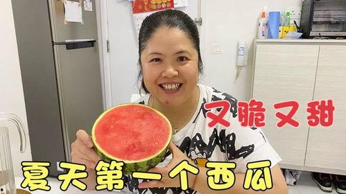 华华吃瓜,揭秘娱乐圈幕后故事