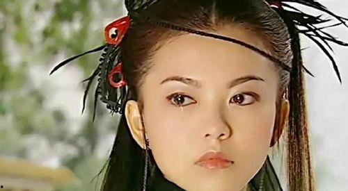 唐周吃瓜眼神,洞察世间百态的独到视角